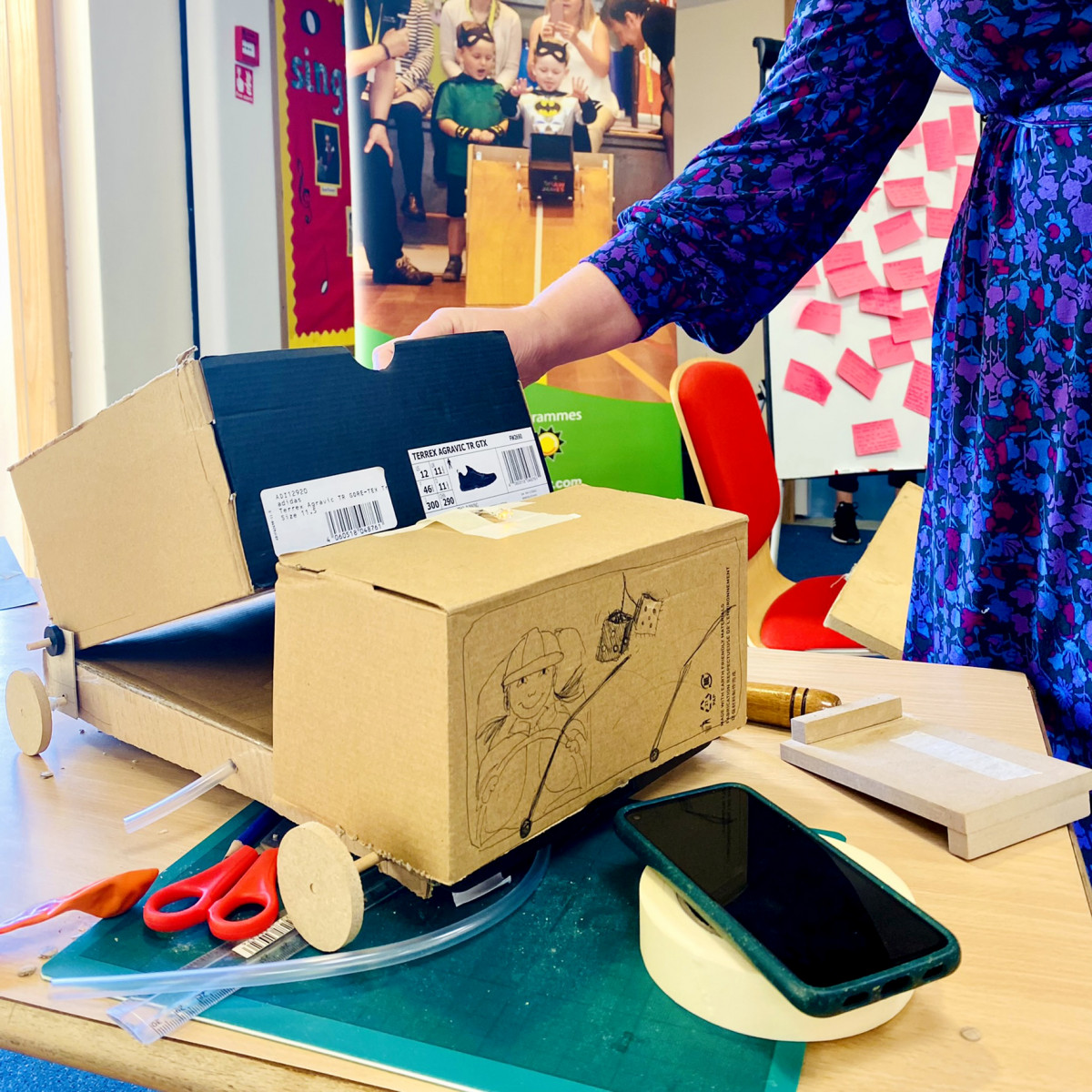 Rok sponsors Les Landes School in Primary Engineer programme