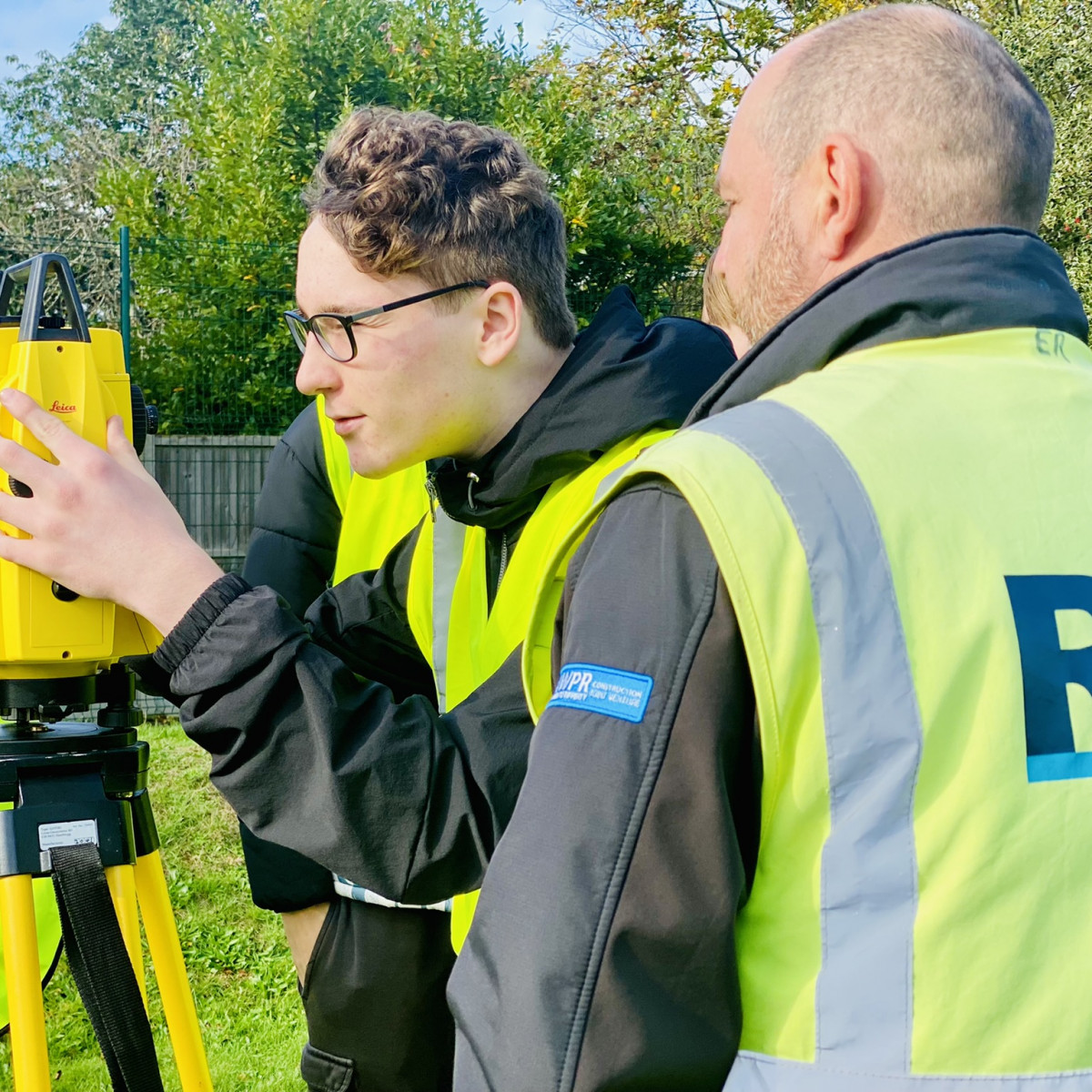 Rok leads Hautlieu students' land surveys