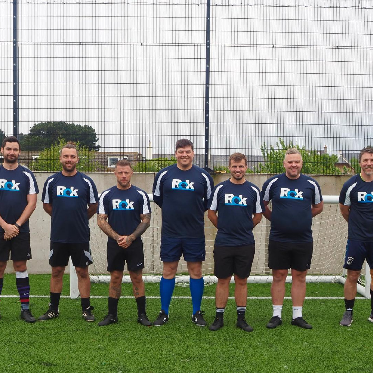 Kick on for Les Amis