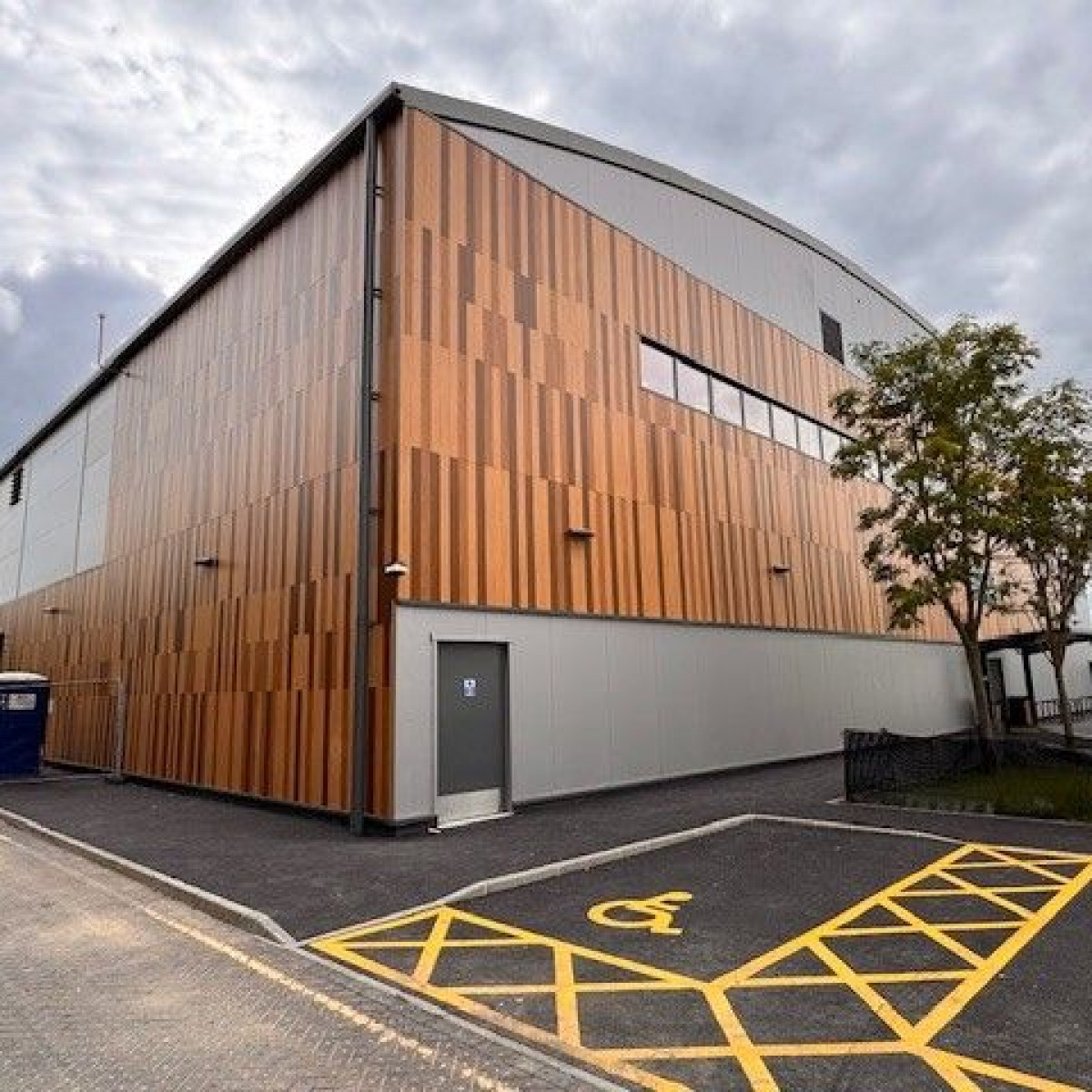 Oakfield Sports Centre Completion